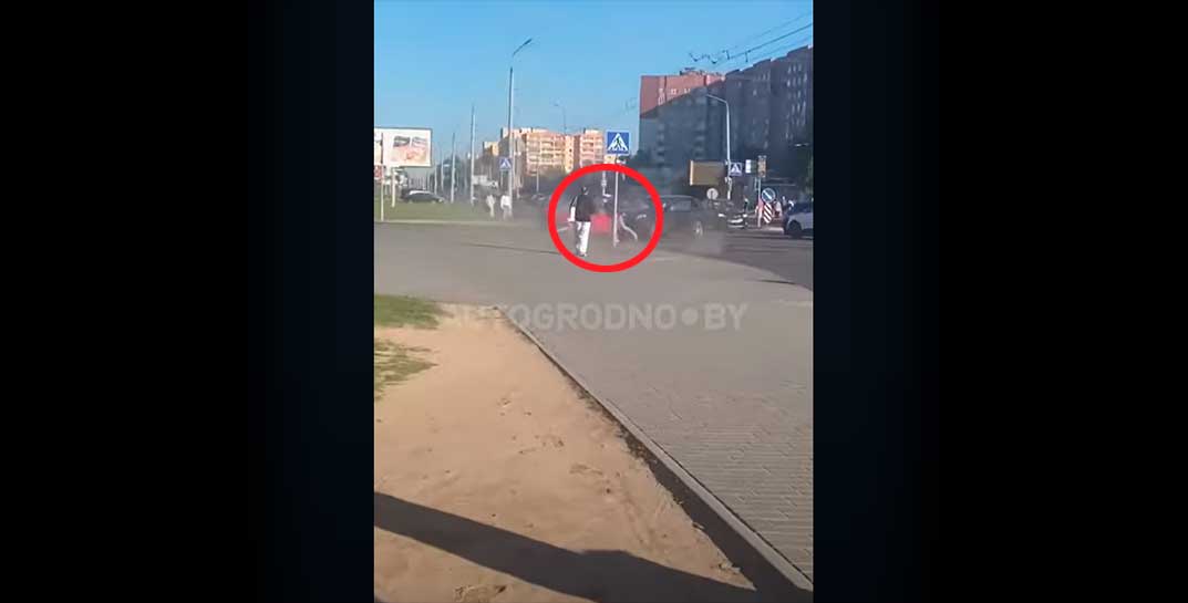 Задача номер один! Смотрите, как в Гродно сразу после ДТП отец спасал своего ребенка