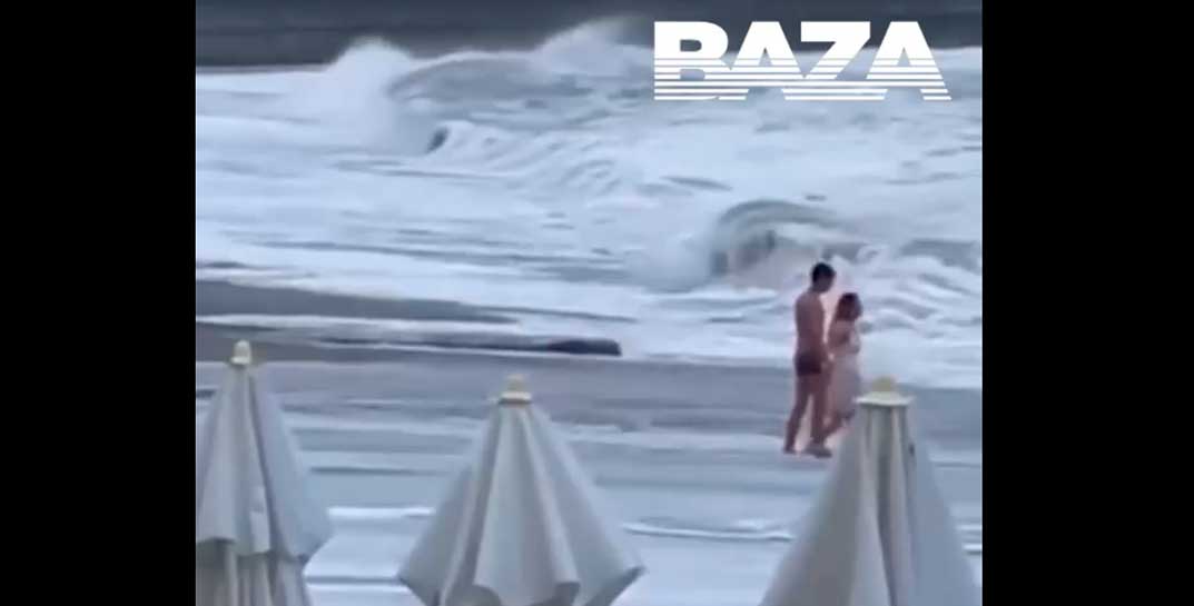 В Сочи девушку унесло мощной волной в море во время прогулки на пляже. Её не могут найти уже третьи сутки