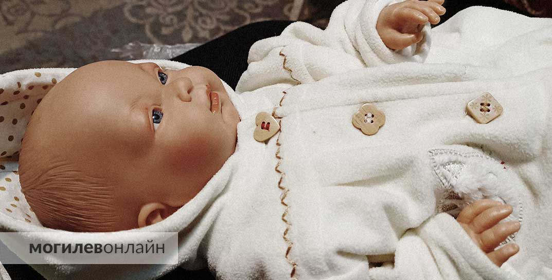 Белоруску, которая из мести к мужу задушила двухлетнюю дочку подушкой, осудили на 19 лет колонии
