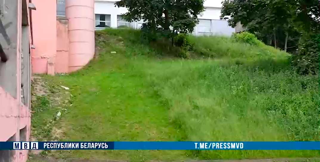 «Напали на случайную прохожую, чтобы ограбить, сильно избили, изнасиловали». В Могилеве раскрыто жестокое убийство девушки, совершенное 24 года назад