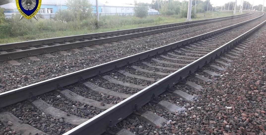 В Жлобине электричка сбила 8-летнюю девочку, которая возвращалась домой — ребенок скончался на месте