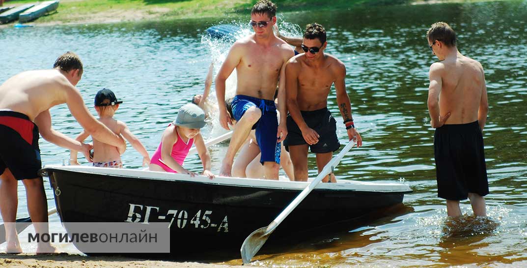 Белорусам рассказали, за что можно получить штраф 120 рублей, купаясь на разрешенном пляже. Возможно, вы о таком даже не подозревали