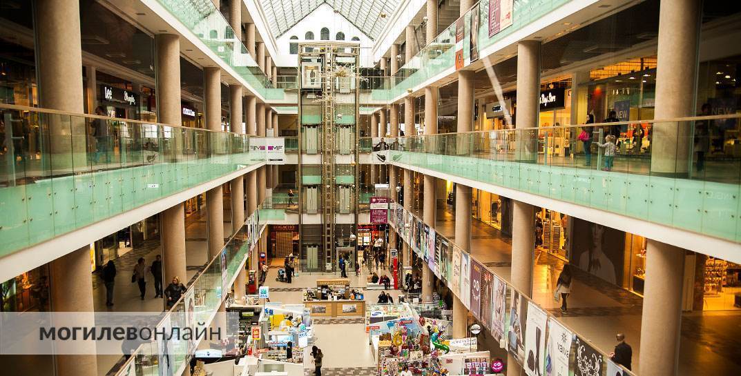 Белстат рассказал, сколько зарабатывают в белорусской торговле. Вы удивитесь