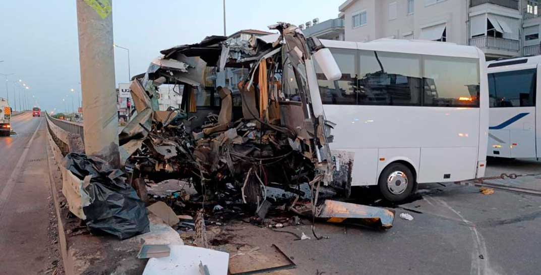 Авария с автобусом в Турции — среди белорусских и российских туристов погибших нет