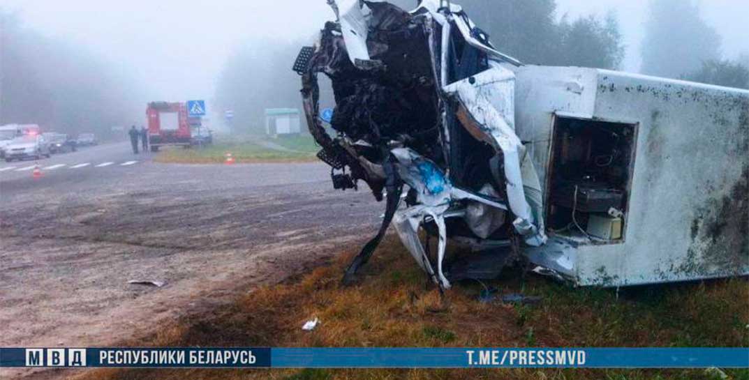 Крупное ДТП под Пружанами: травмы получили 13 человек, три человека погибли