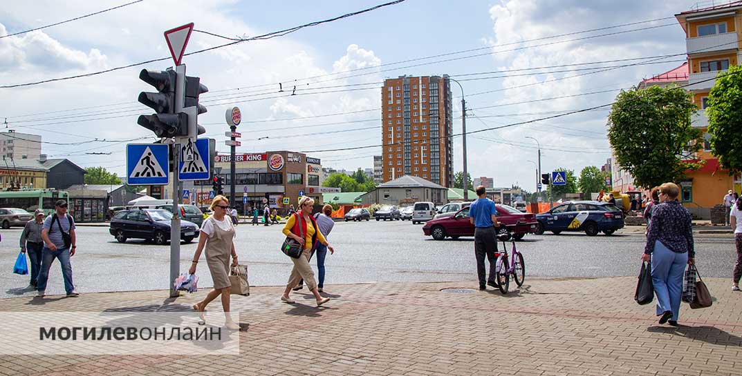 ГАИ еще не решила, надо ли спешиваться велосипедистам на переходах