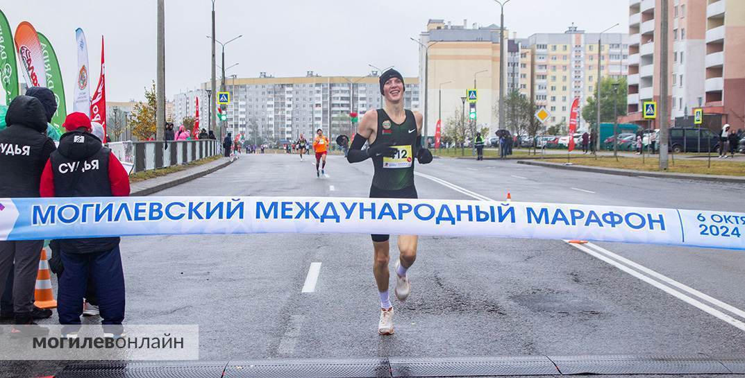 Третье место — у Сергея Широкова, серебряным призером стал Никита Чаховский. Золото — у Владислава Прямова.

Победители среди женщин:

Третье место — Анна Ковалева, второе — Вероника Важник. Многократным победителем марафонского забега стала Марина Доманцевич.

Победителем семейного забега стал 12-летний Кирилл Каптеров. Дудо Дарэк из Гродно стал победителем на дистанции 10 км.