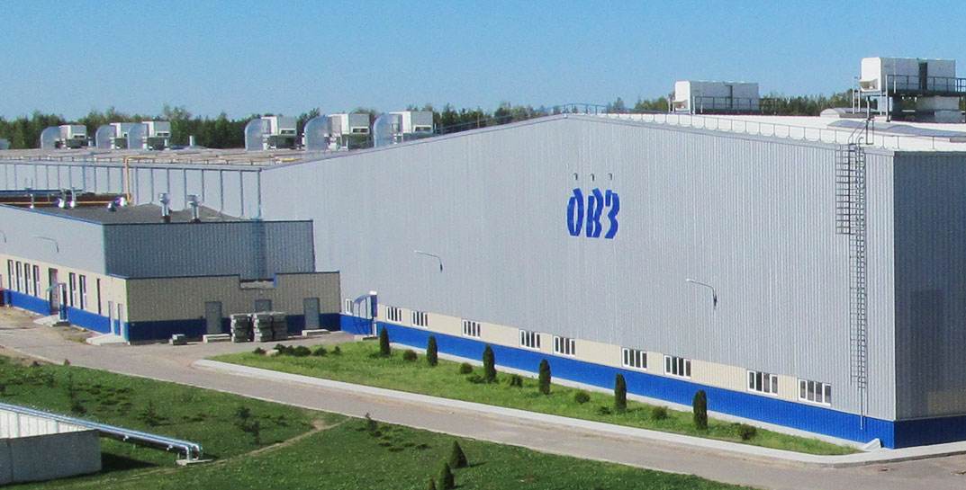 Первый — пошел? Беларусь решила выбивать долги с российских бизнесменов, которые довели до банкротства Осиповичский вагоностроительный завод