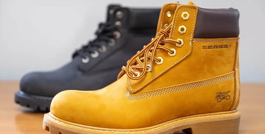 БелАЗ выпустил кожаные ботинки, похожие на популярные Timberland. Что по цене?