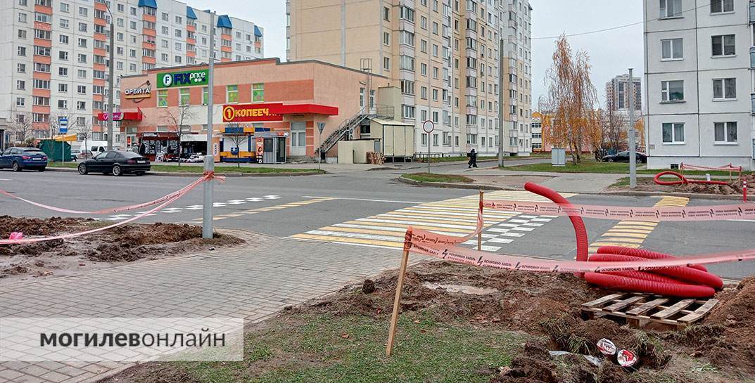 Хорошая новость для родителей и школьников — на пешеходном переходе возле ТЦ «Орбита» появится светофор