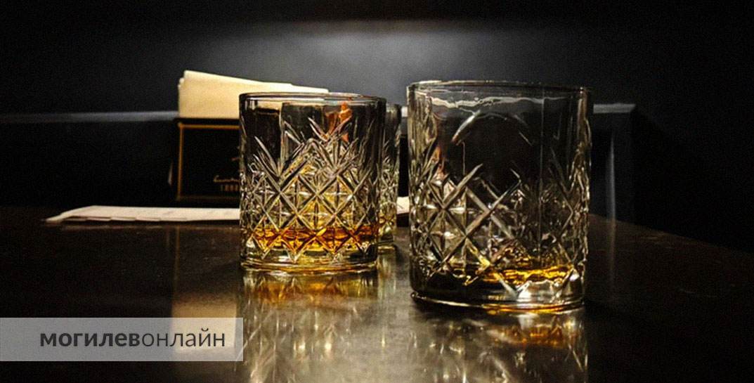 Белорус умер, выпив бутылку виски. Сколько алкоголя было в крови?