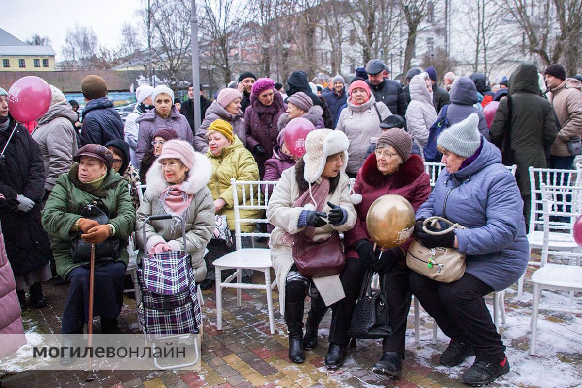 «Принесет свет и добро не только евреям, но и всем жителям города». В Могилеве торжественно открыли Просветительский Центр по улице Ленинской 