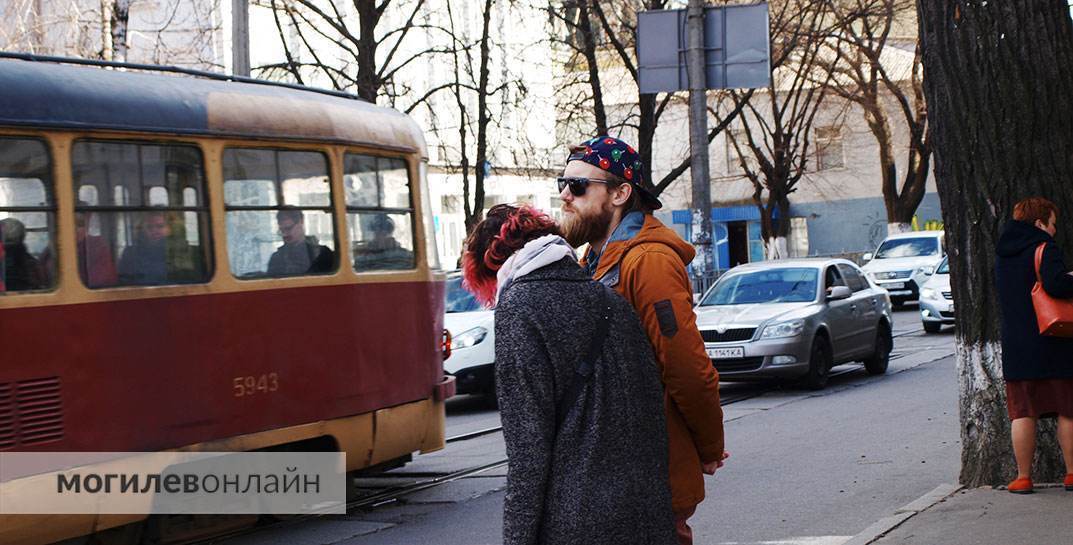 Можно ли купить машину на двоих? Рассказала юрист