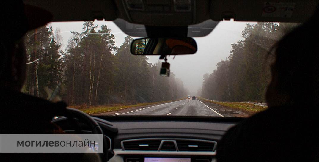 Представлялся бывшим священником, благотворителем и несчастным человеком, потерявшим семью в автокатастрофе — история о том, как белорусский маршрутчик-аферист обманул 5 женщин почти на 70 тысяч рублей