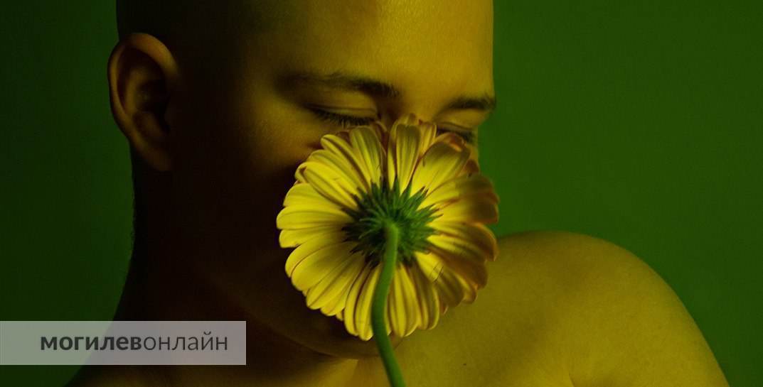 А вы знали, что сейчас модно есть цветы на камеру? Ученые рассказали, можно ли так хайповать