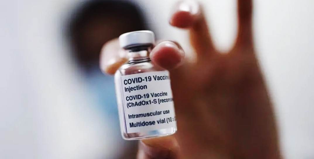 В Витебске сотрудницы поликлиники уничтожали вакцину против COVID-19, а по документам прививки получали пациенты