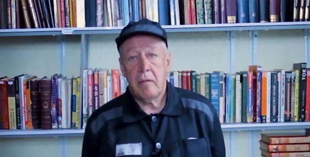 Михаил Ефремов, который почти пять лет назад устроил смертельное ДТП, вышел на свободу по УДО