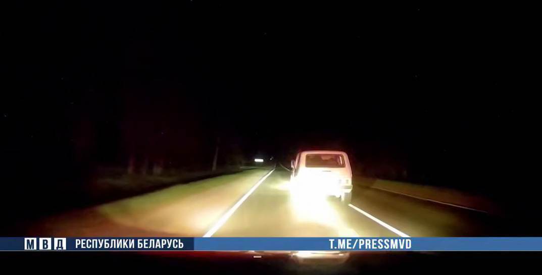 В Шклове со стрельбой задерживали нетрезвого бесправника — раньше его лишили прав за пьяную езду