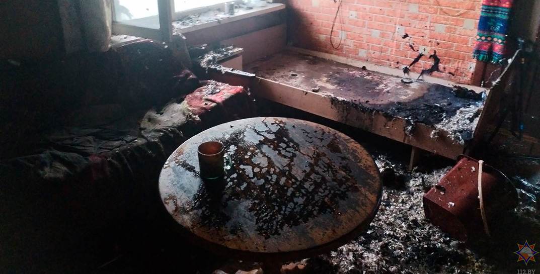 В Белыничах пенсионерка курила в постели — сгорел и дом, и она сама