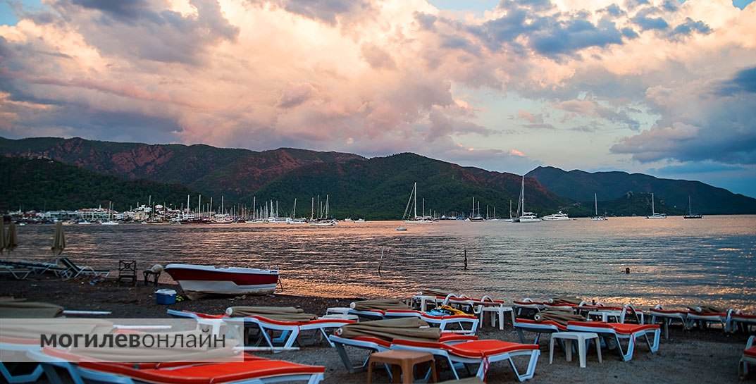 Из Могилева начали летать чартерные рейсы в турецкую Анталью