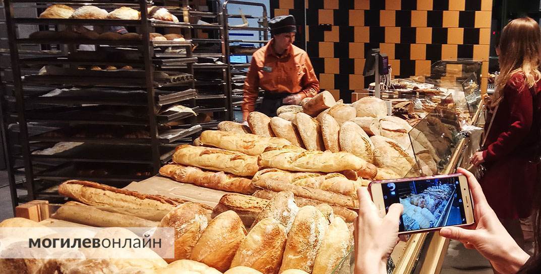 Шесть магазинов и один бар — санстанция представила список объектов в Могилеве и районе, где нашлись просроченные продукты