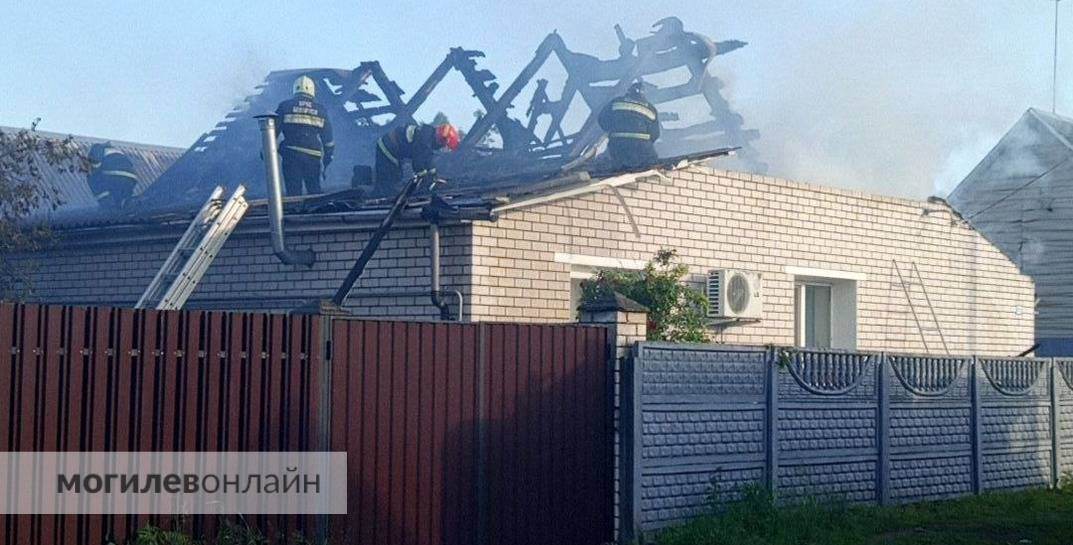 Вчера в Могилеве горел дом напротив Святого озера