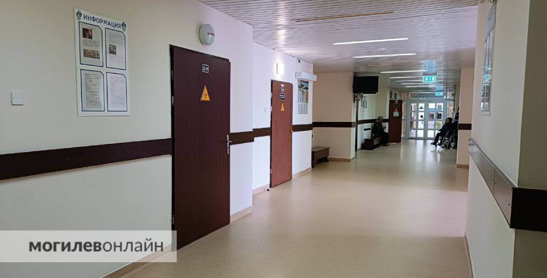 Стало известно, как будут работать поликлиники и больницы на больших выходных в июле