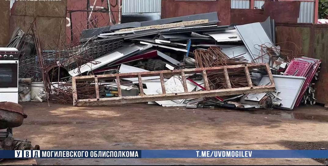 В Могилеве две бригады рабочих вынесли со стройки, на которой работали, имущества на 16 тысяч рублей