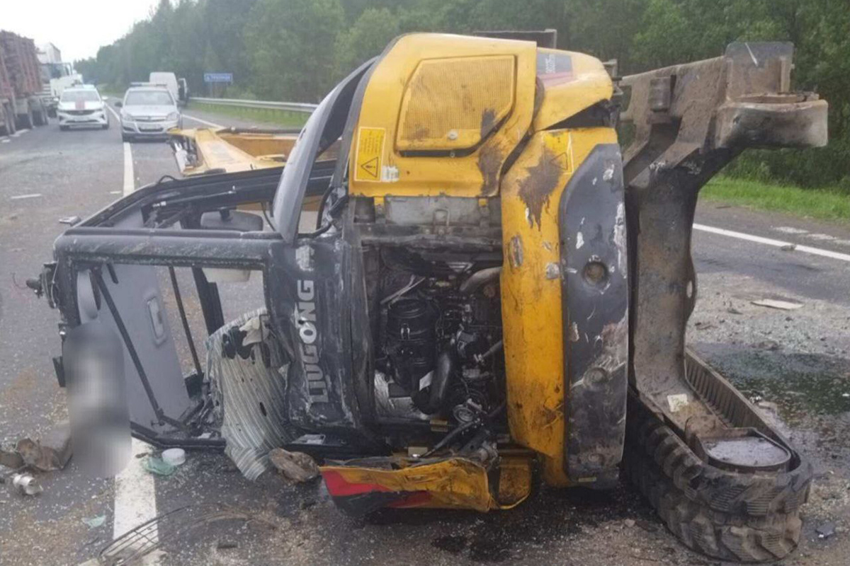 В Полоцком районе отцепившийся от легковушки прицеп убил водителя лесовоза