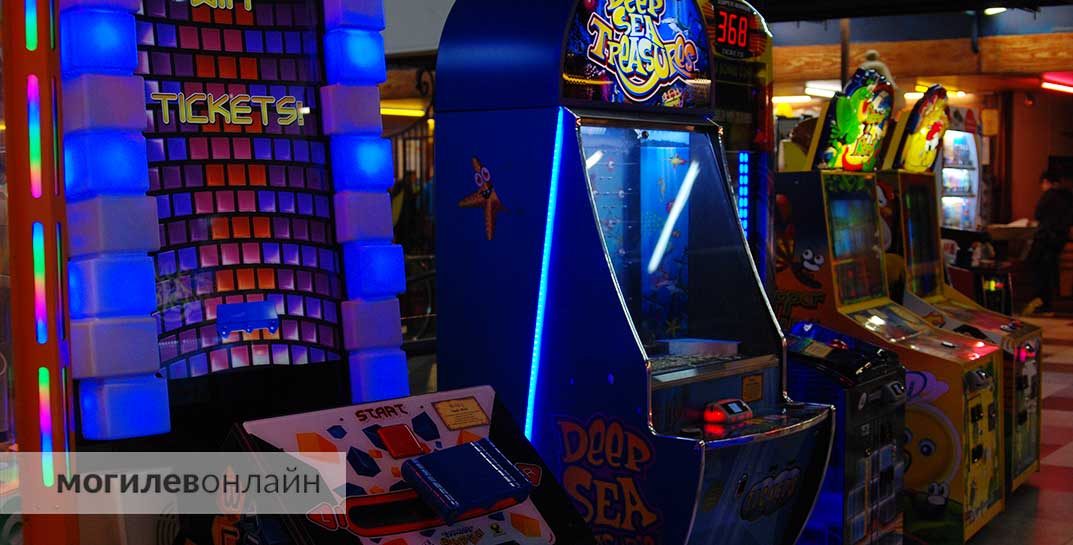 На Гомельщине работник за 5 месяцев проиграл в казино около 260 тысяч рублей, которые и крал со своего места работы