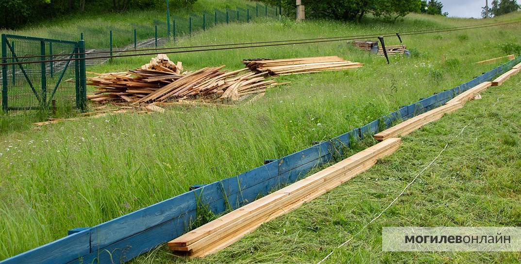 Кататься будем круглый год — в Печерске строят всесезонную тюбинговую трассу
