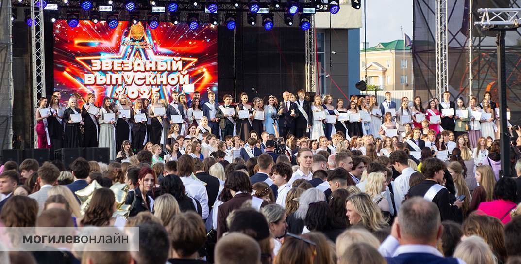 Большой праздник для детей и взрослых — посмотрите, как вчера прошел «Звездный выпускной — 2025»
