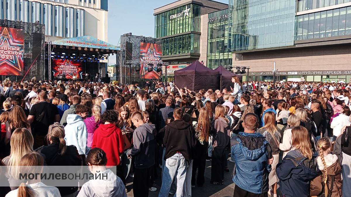 Большой праздник для детей и взрослых — посмотрите, как вчера прошел «Звездный выпускной — 2025»
