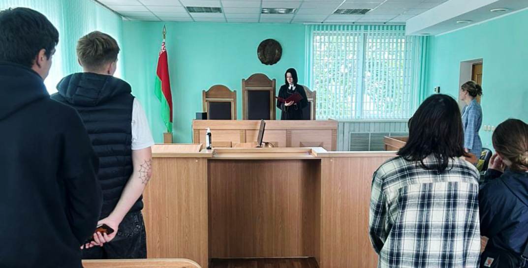 Чем думал? Выпускнику бобруйского колледжа увольнение с работы обошлось в 15000 рублей