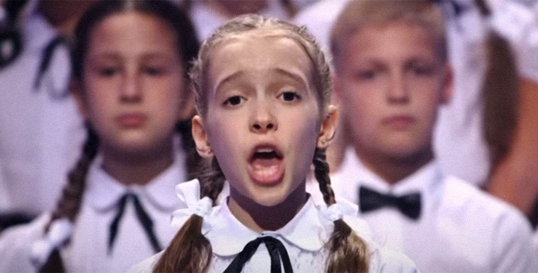 В Беларуси обновили школьную программу по предмету «Музыка». Что будут петь дети — рассказали в Минобразования