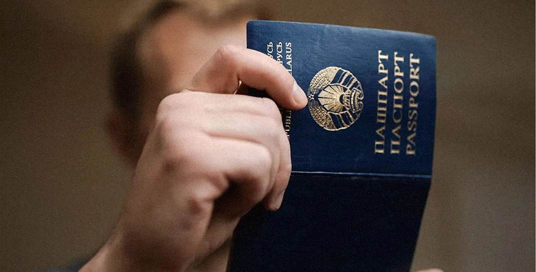 В России задержали белоруса с чужим паспортом. Мужчина утверждает, что документ ему выдали в Могилевской области… цыгане. У них что, есть свой паспортный стол?