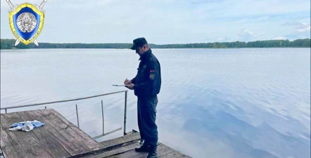 В Осиповичском районе на водохранилище тюбинг с людьми врезался в пирс — погиб мужчина