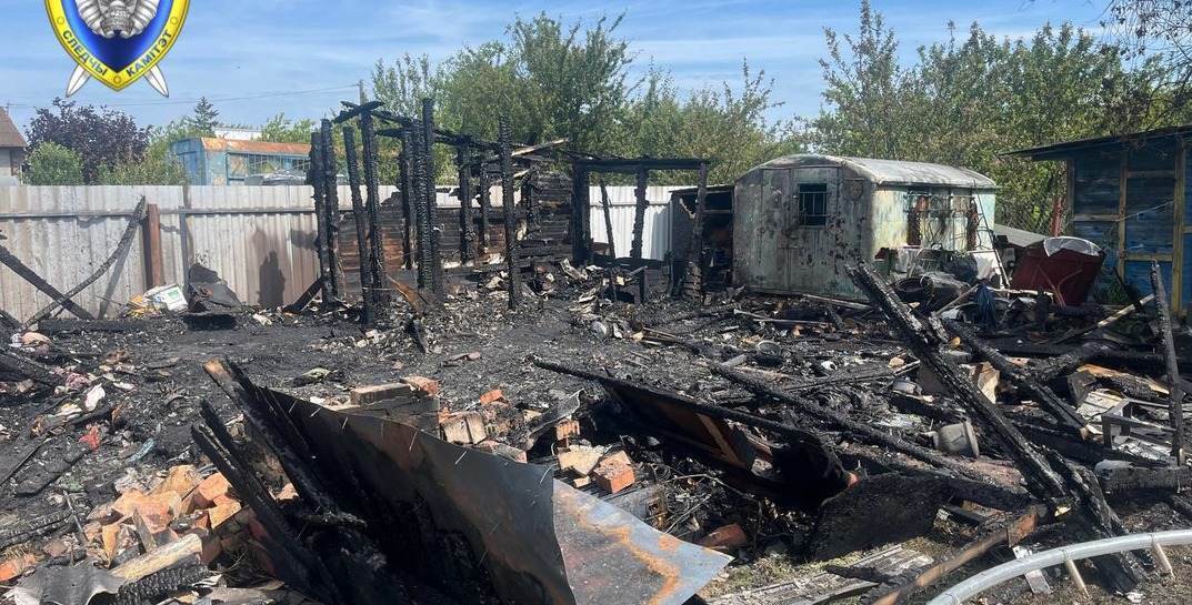 В Минской области из-за поджога дома погибли бабушка и внучка