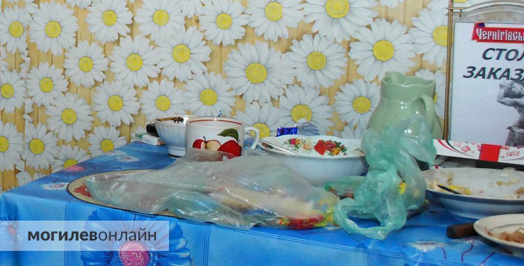 «В квартире этажом выше и дрались, и убивались, и устраивали оргии». Наши читатели рассказали, как непросто бывает ужиться с соседями и в какие истории можно вляпаться