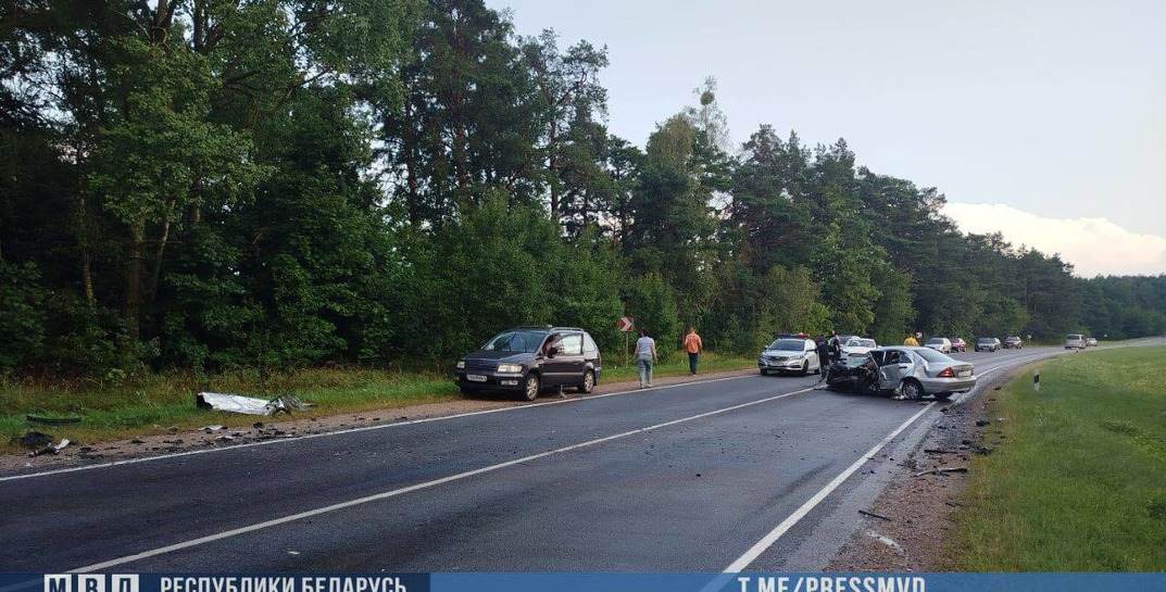 Жуткое ДТП на Гродненщине: три человека погибли, еще пятеро в больнице