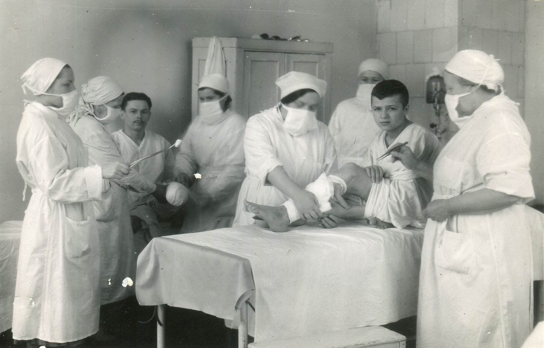 «Закрывалась только во время войны с Наполеоном». В Могилеве работает уникальная больница, которой 223 года — эту историю стоит почитать