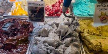 В Германии появилось мороженое со вкусом… свежеуложенного бетона. Смотрите сами