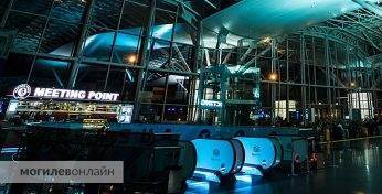 Родители бросили 10-летнего сына в аэропорту, чтобы не пропустить отпуск
