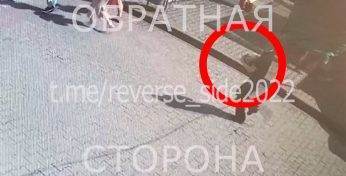 В Гродно парни решили украсть на рынке ящик персиков — правда, полакомиться ими так и не вышло