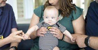 В книгу рекордов попал самый недоношенный ребенок. Он весил как кусок мыла