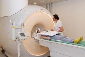 На медицину в Могилеве пообещали потратить 77 млн рублей. Где появятся новые аппараты МРТ?