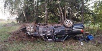 В Могилевском районе опрокинулся автомобиль — пострадали два человека