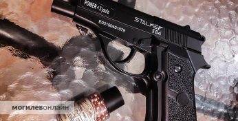 В Минске пьяный мужчина стрелял из пневматики в свою 13-летнюю дочь