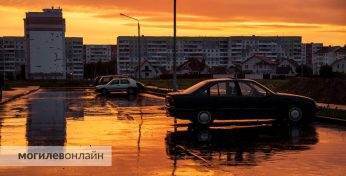Совмин обновил правила использования парковок. Теперь за несвоевременную оплату будут начислять пеню