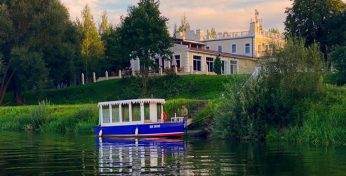 Под Бобруйском на аукцион выставили шикарный гостиничный комплекс с номерами по цене 400 рублей за ночь